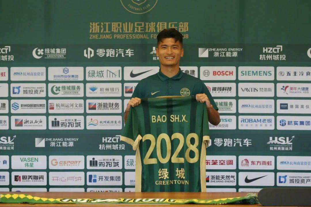 赛季, 鲍盛鑫完成