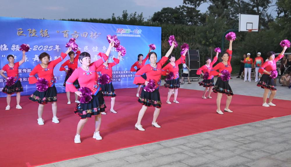 里感情, 参赛队伍身, img