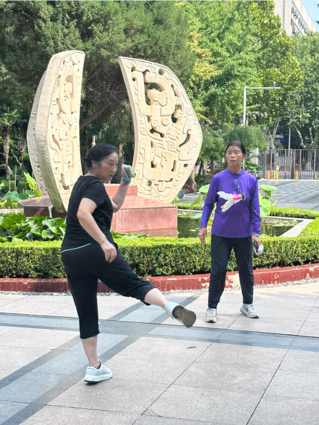 步法, 裴其娟 步法, 裴其娟