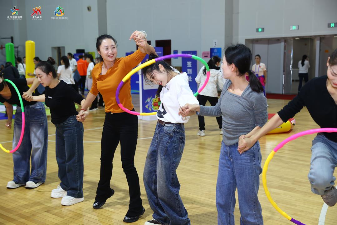 各项工作的, 体育馆副馆